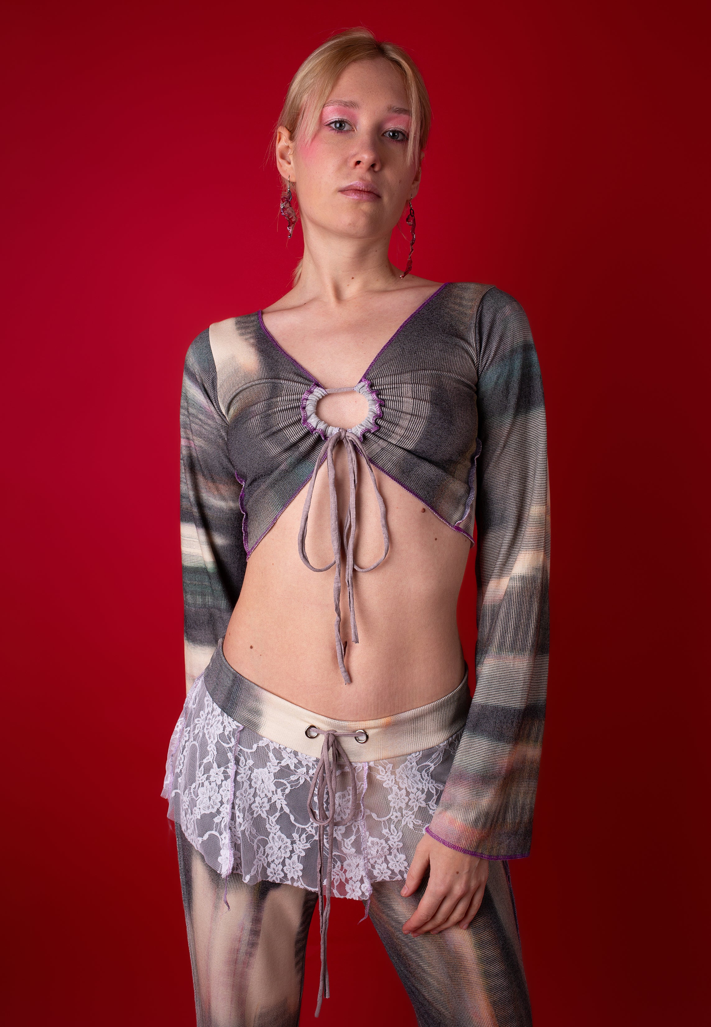 CROPPED LONGSLEEVE "TINKSIREN" 004